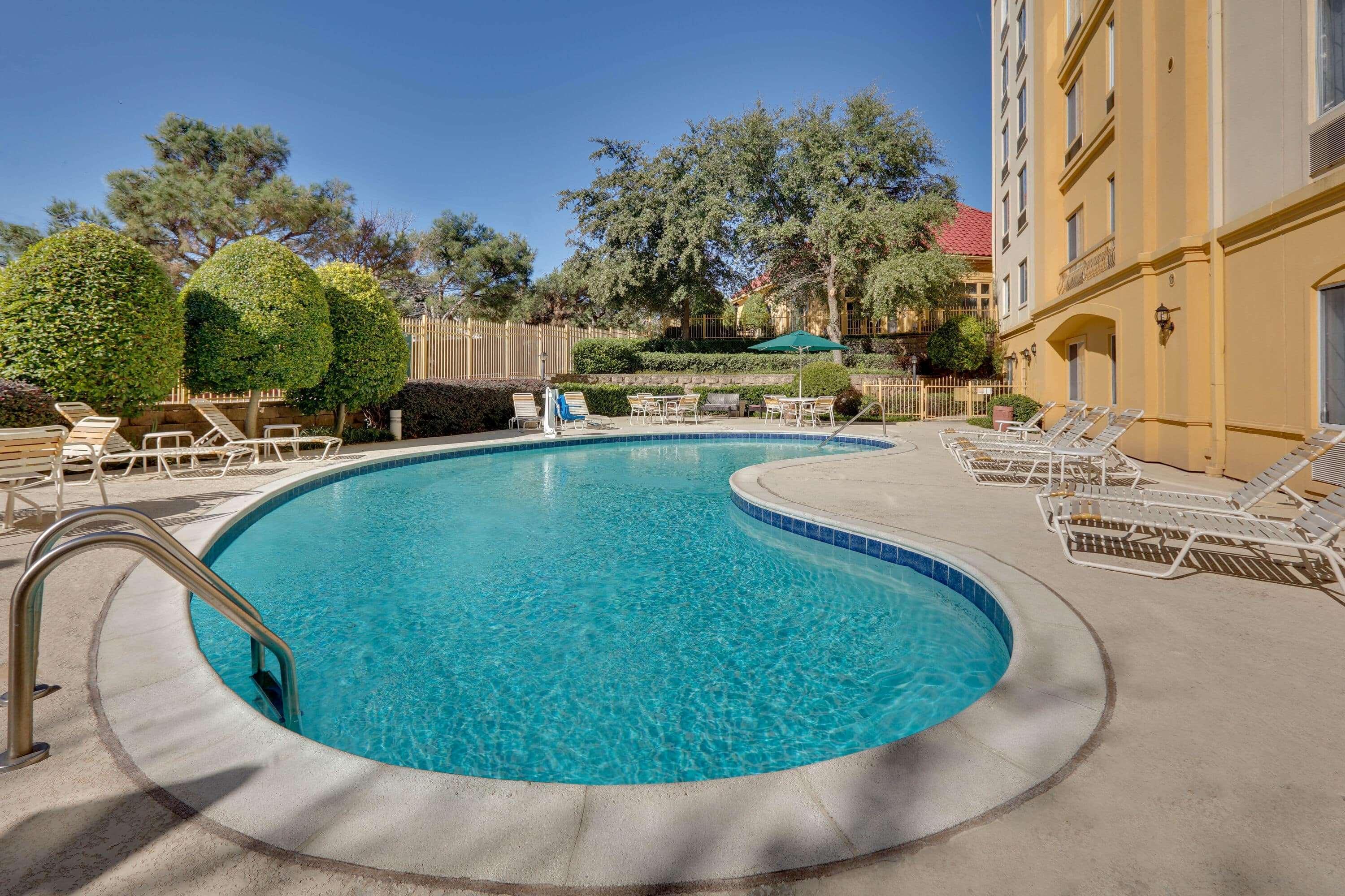 La Quinta By Wyndham Dallas North Central Exterior foto